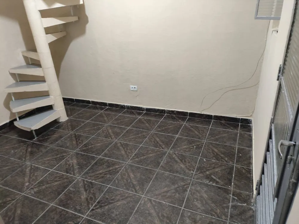 Sobrado, 1 quarto, 200 m² - Foto 1
