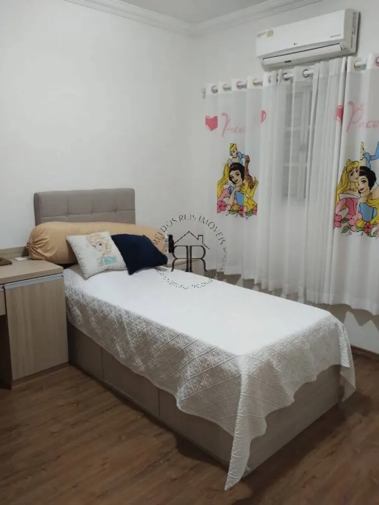 Casa, 3 quartos, 210 m² - Foto 6