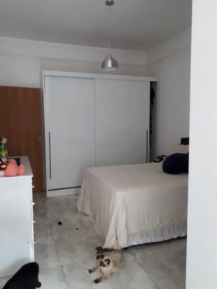Casa, 4 quartos, 300 m² - Foto 4