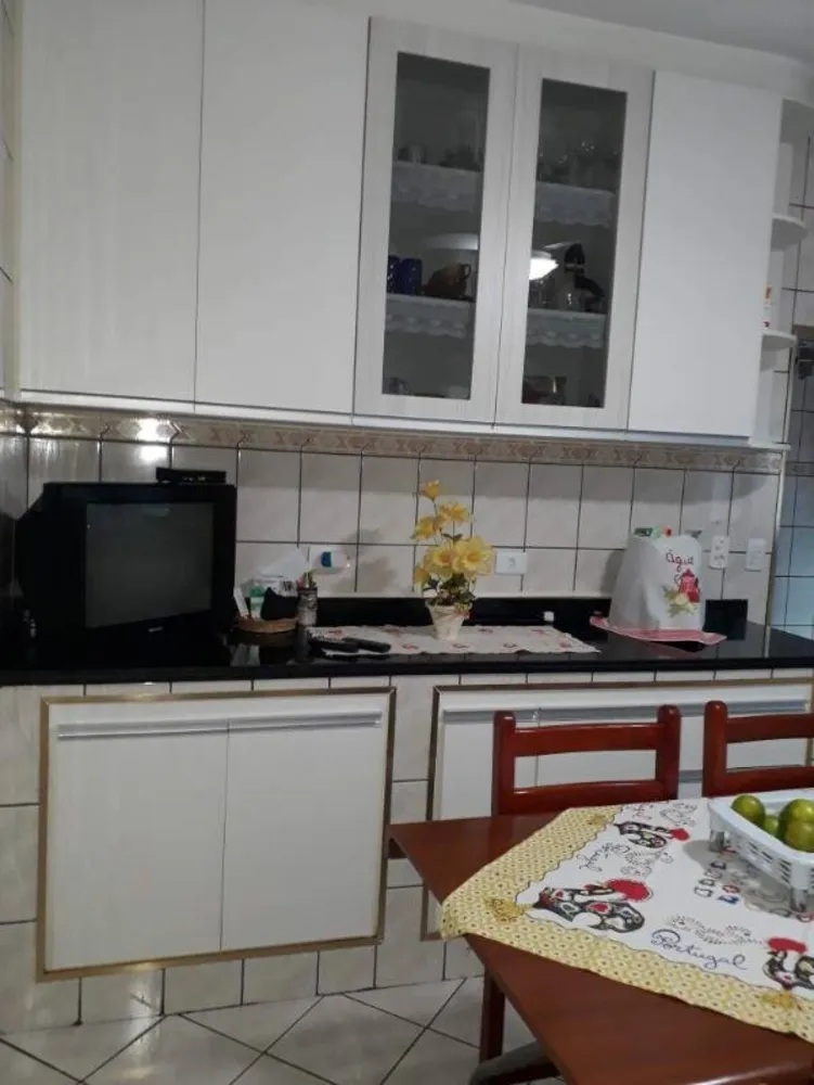 Sobrado, 3 quartos, 218 m² - Foto 8