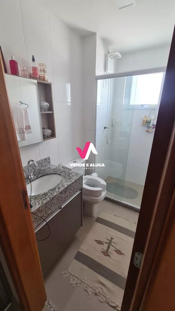 Apartamento à venda com 3 quartos, 114m² - Foto 1