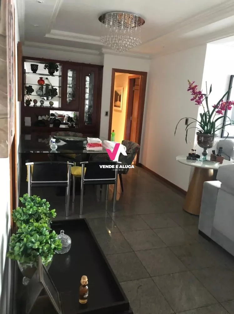 Apartamento à venda com 3 quartos, 122m² - Foto 2