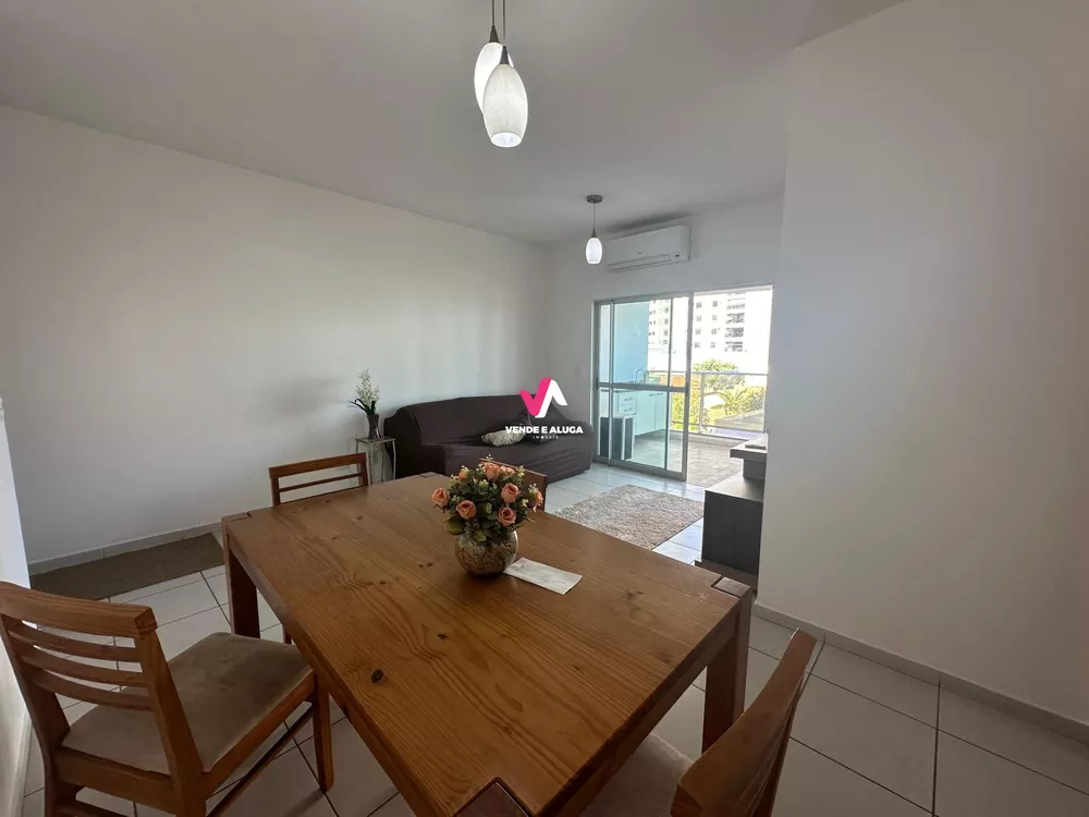 Apartamento à venda com 3 quartos, 97m² - Foto 3