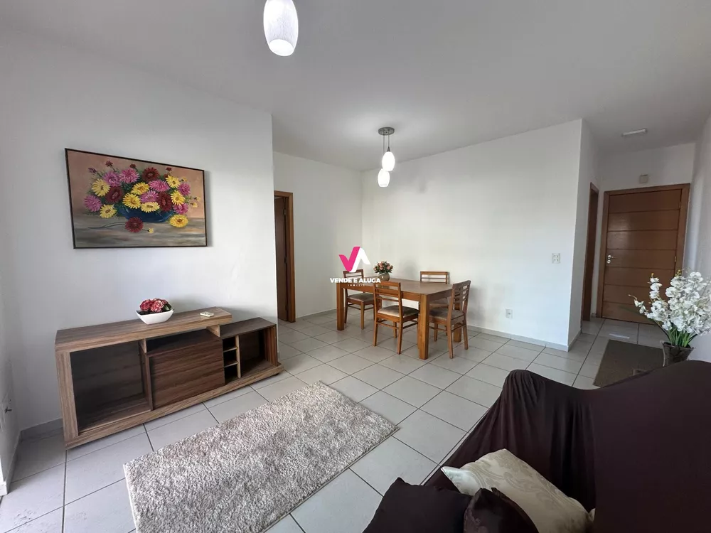 Apartamento à venda com 3 quartos, 97m² - Foto 2