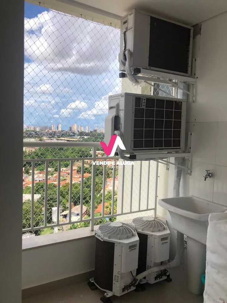 Apartamento à venda com 3 quartos, 97m² - Foto 3