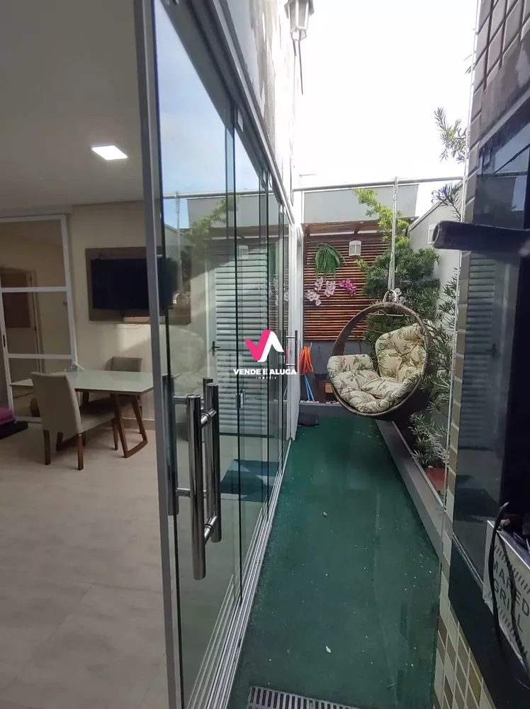 Casa de Condomínio à venda com 3 quartos, 160m² - Foto 3