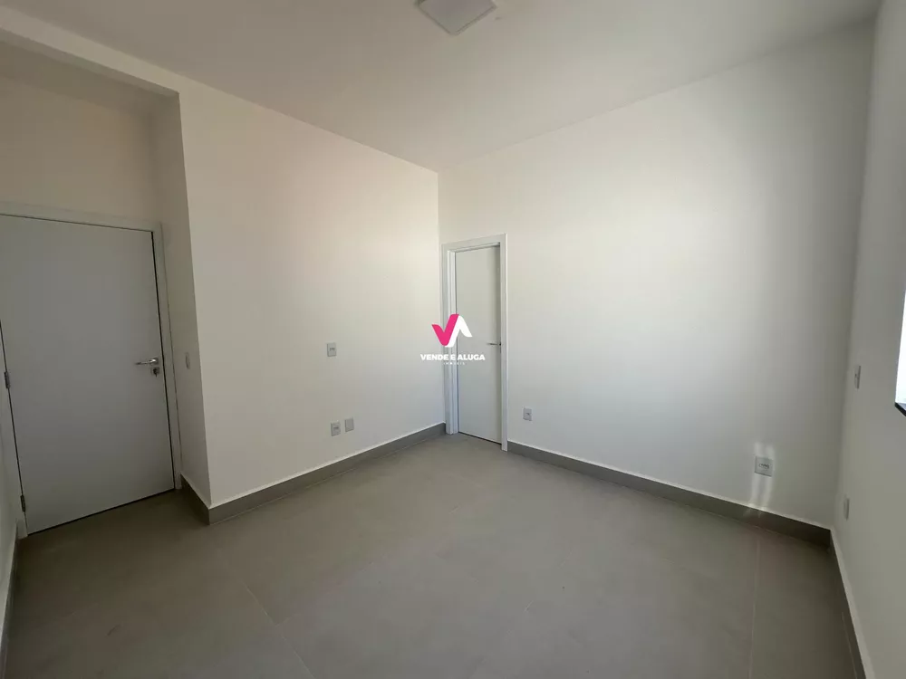 Casa à venda com 3 quartos, 88m² - Foto 10