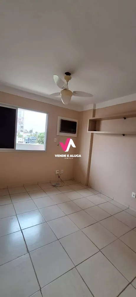 Apartamento à venda com 3 quartos, 135m² - Foto 2