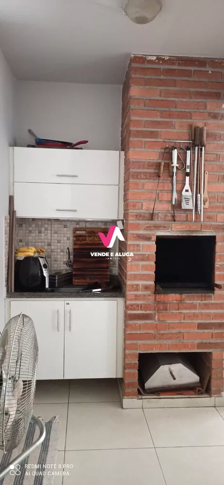 Casa de Condomínio à venda com 3 quartos, 177m² - Foto 4