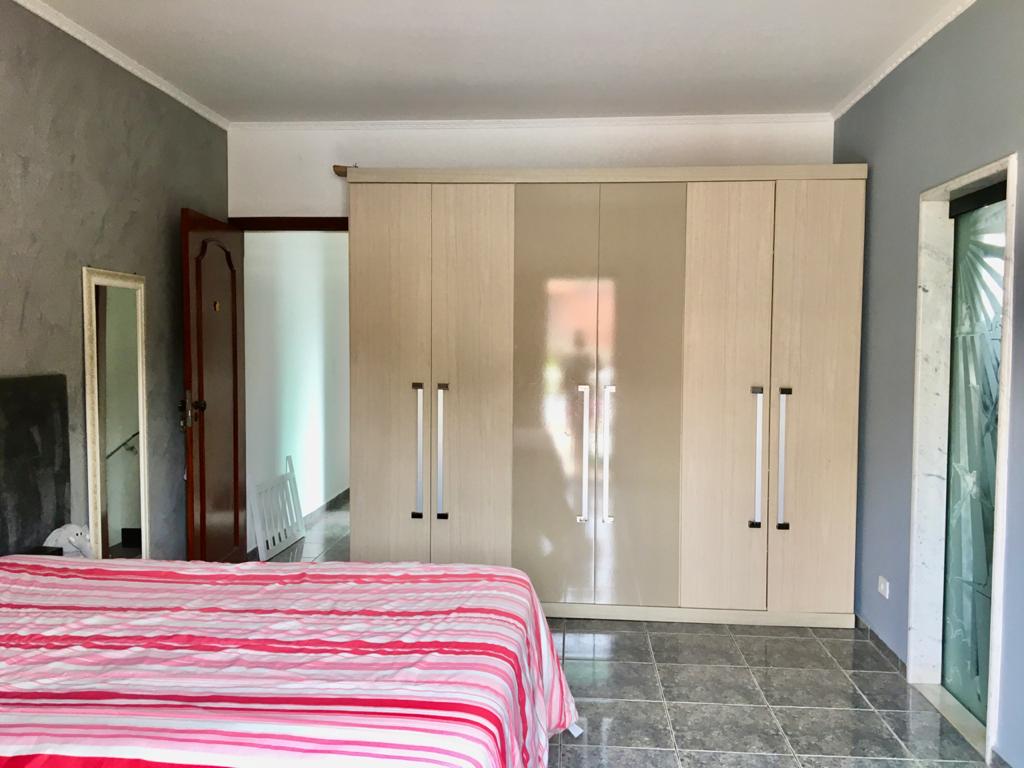 Casa à venda com 3 quartos, 162m² - Foto 6