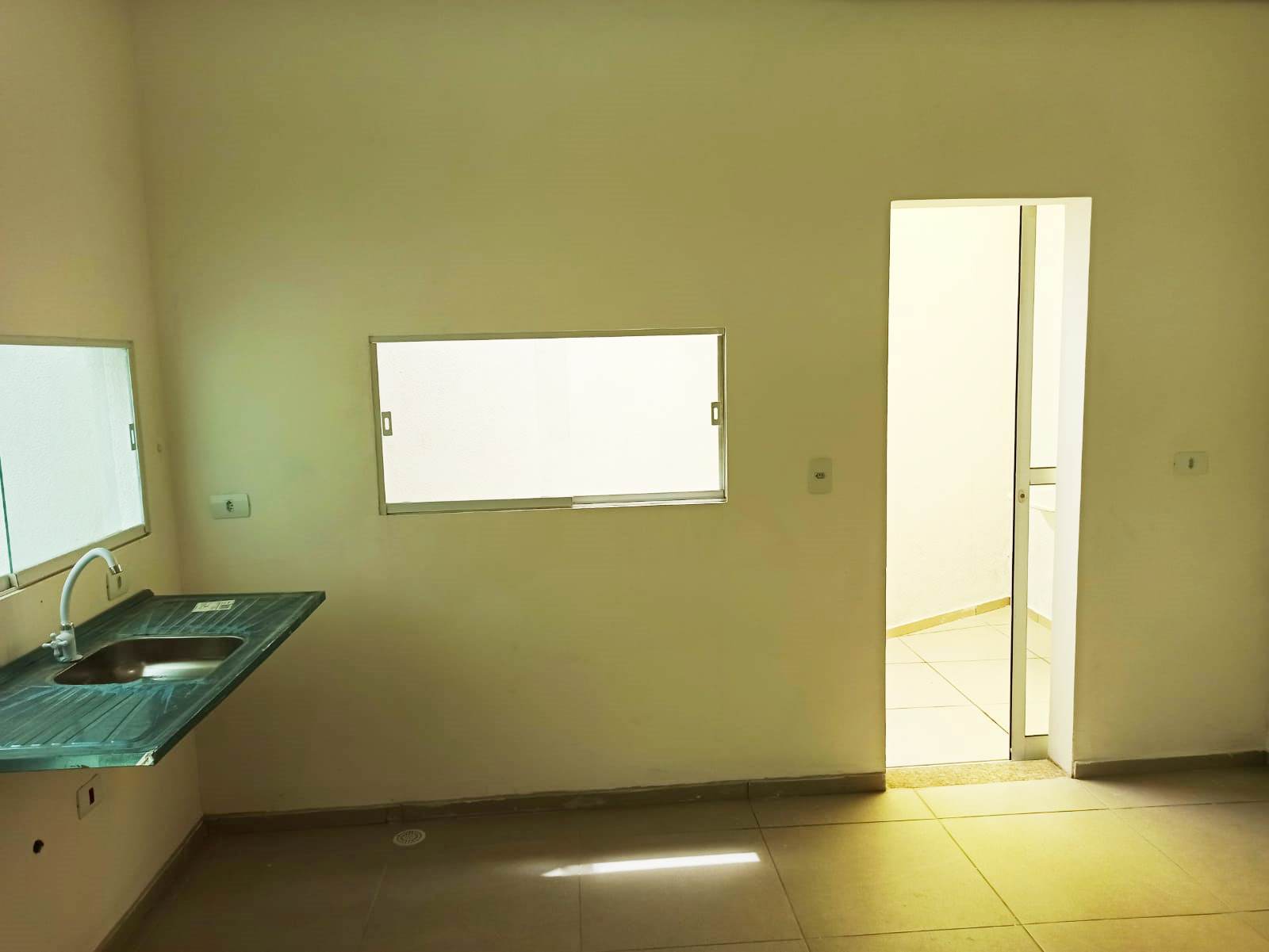 Casa à venda com 2 quartos, 80m² - Foto 19