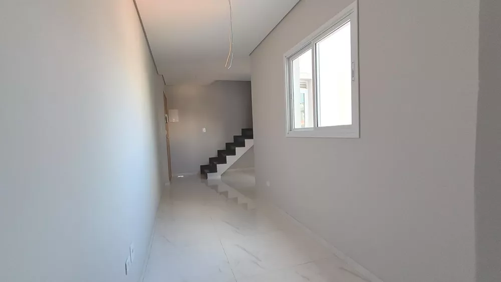 Cobertura à venda com 2 quartos, 88m² - Foto 4