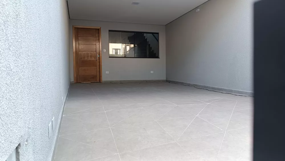 Sobrado à venda com 3 quartos, 110m² - Foto 2