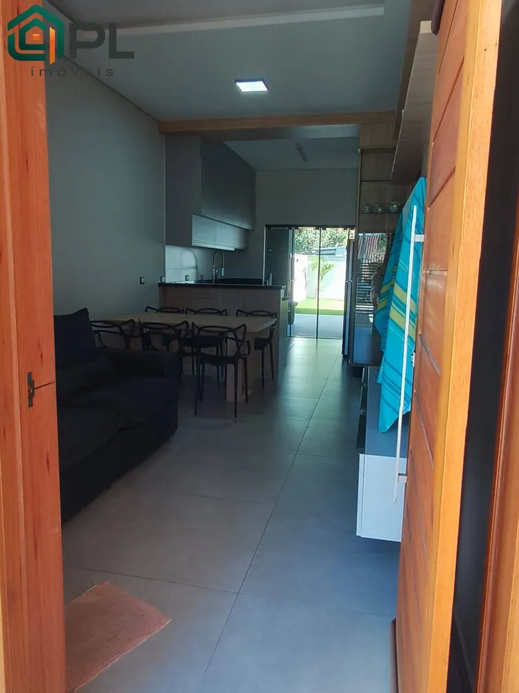Casa, 3 quartos, 94 m² - Foto 1