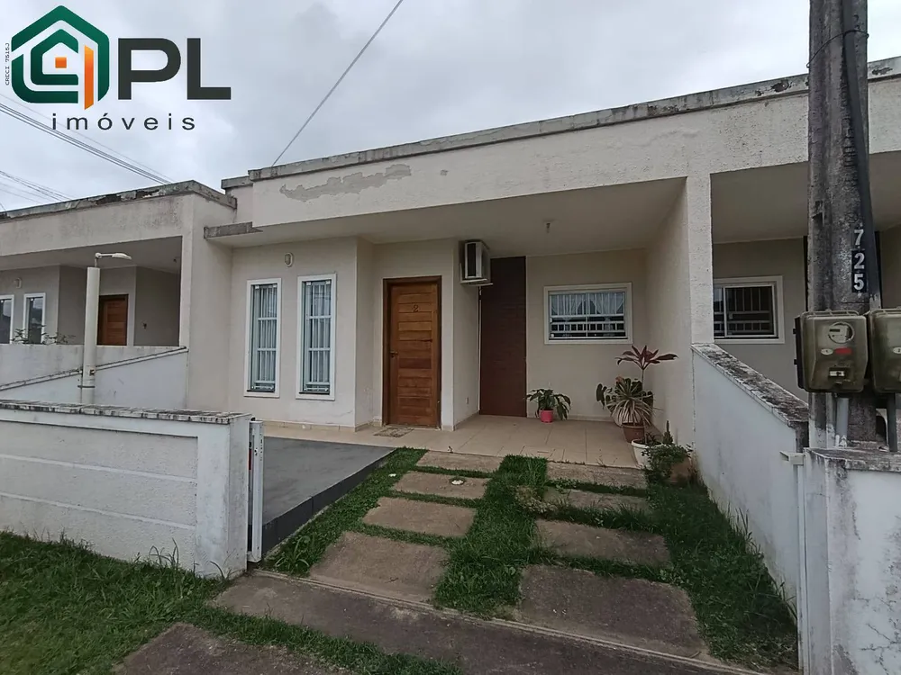 Casa, 2 quartos, 61 m² - Foto 1