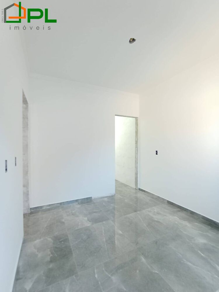 Casa à venda com 3 quartos, 78m² - Foto 3