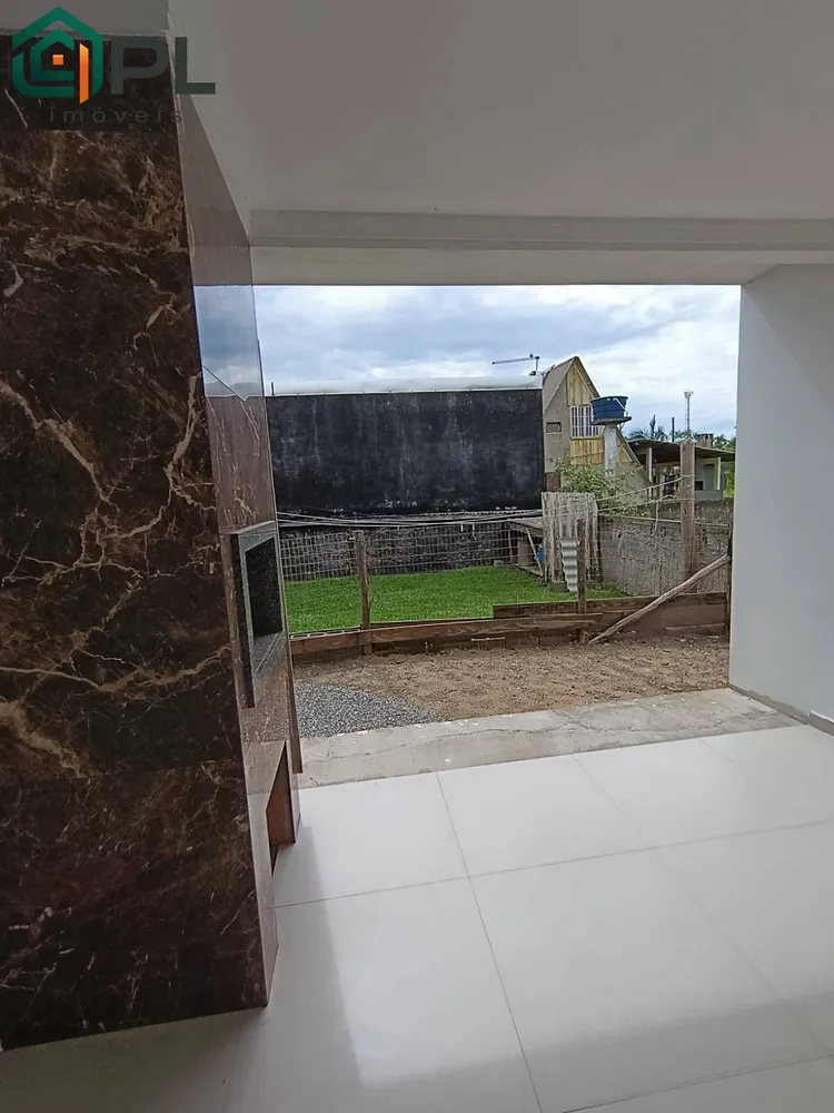 Casa, 3 quartos, 98 m² - Foto 1