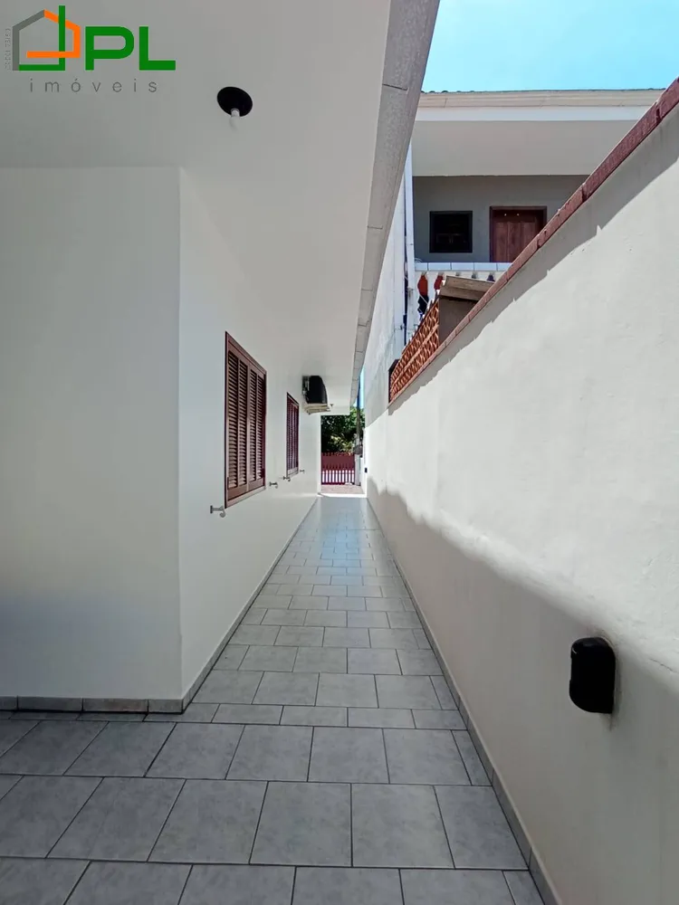 Casa, 3 quartos, 152 m² - Foto 1