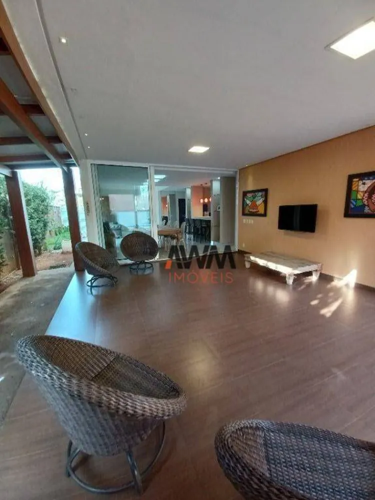 Sobrado, 3 quartos, 320 m² - Foto 2
