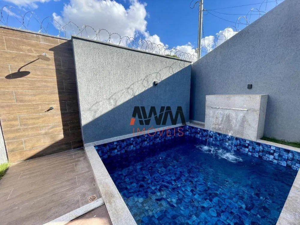 Casa, 3 quartos, 131 m² - Foto 1