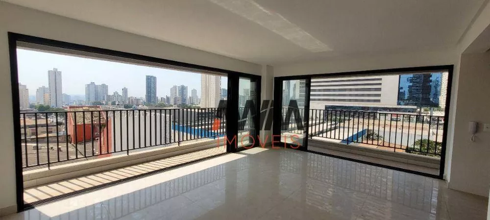 Apartamento à venda com 3 quartos, 130m² - Foto 1