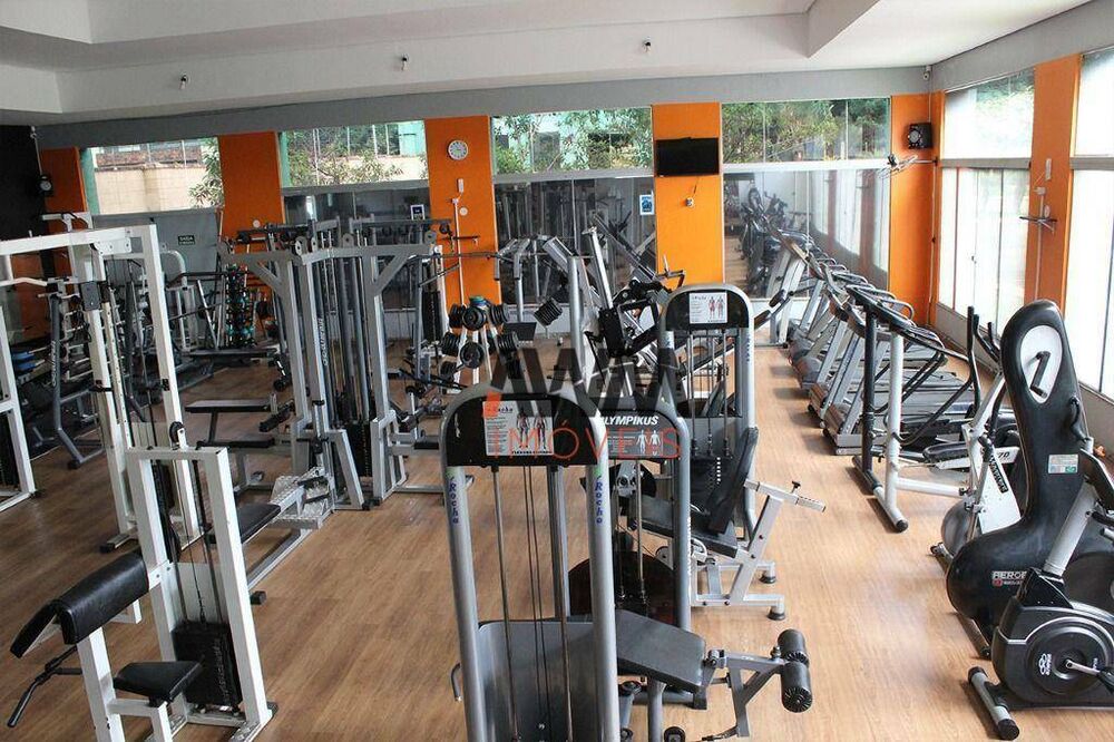Sobrado à venda com 5 quartos, 339m² - Foto 4