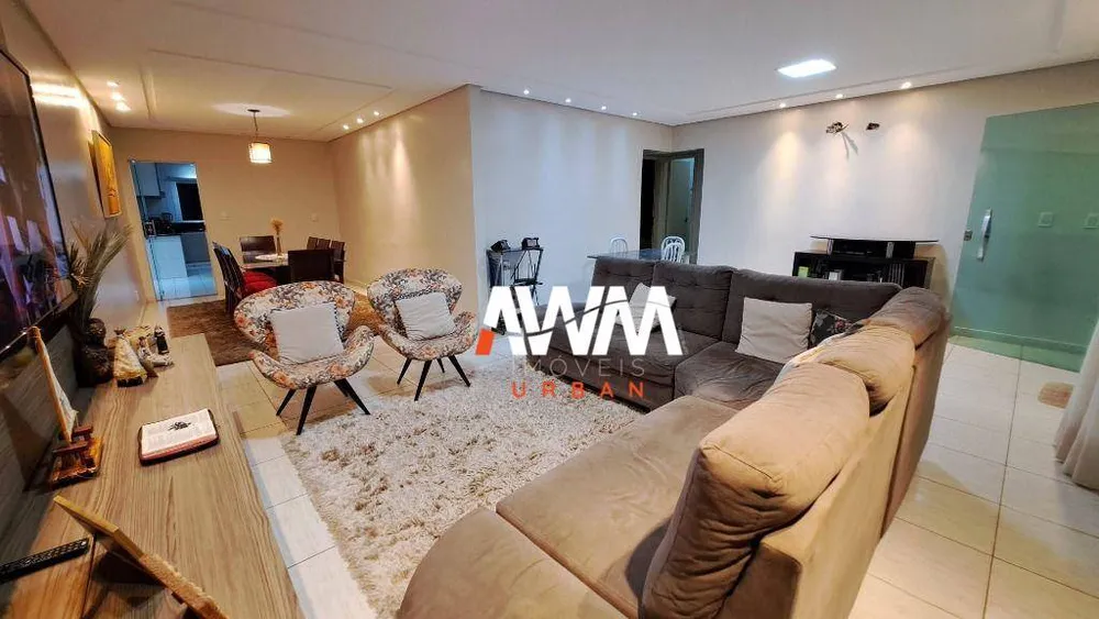 Casa, 3 quartos, 218 m² - Foto 4