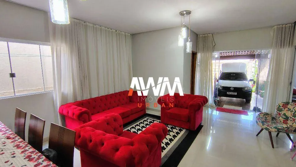 Casa, 4 quartos, 240 m² - Foto 2