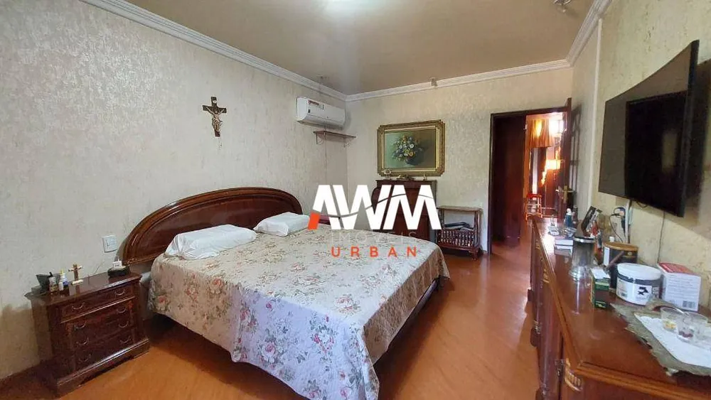 Sobrado, 4 quartos, 338 m² - Foto 2