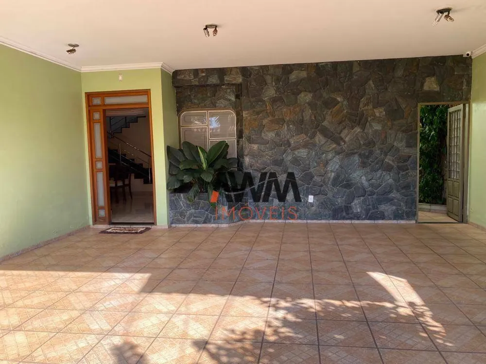 Sobrado, 4 quartos, 328 m² - Foto 3