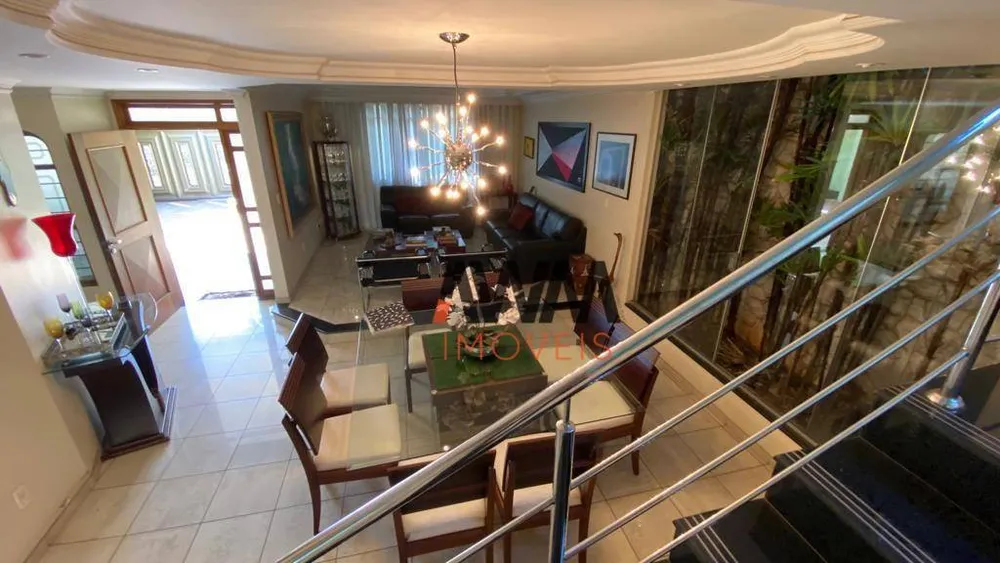 Sobrado, 4 quartos, 328 m² - Foto 4
