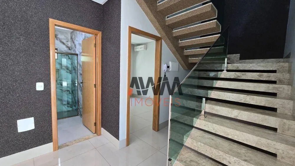 Sobrado, 3 quartos, 239 m² - Foto 4