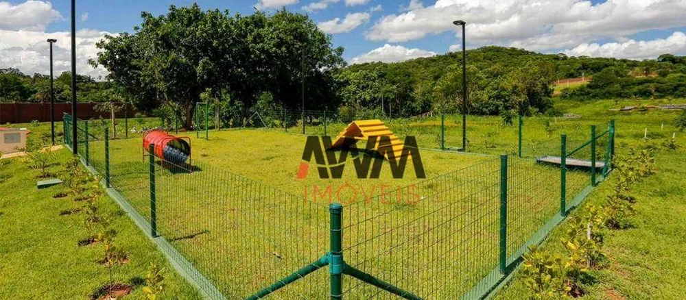 Loteamento e Condomínio, 703 m² - Foto 1