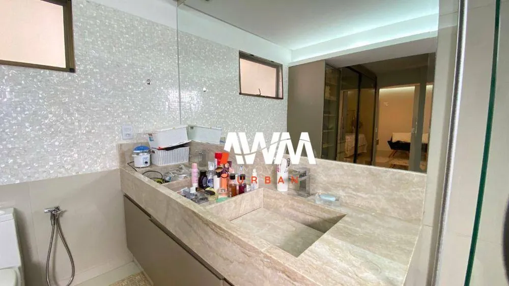 Apartamento, 4 quartos, 233 m² - Foto 1