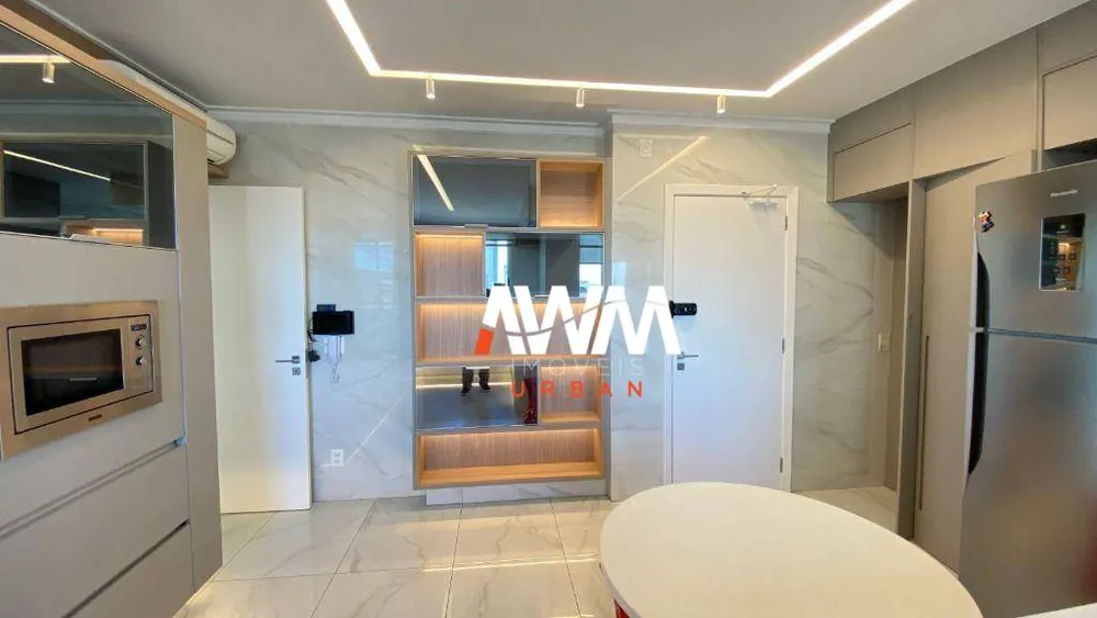 Apartamento, 3 quartos, 256 m² - Foto 2