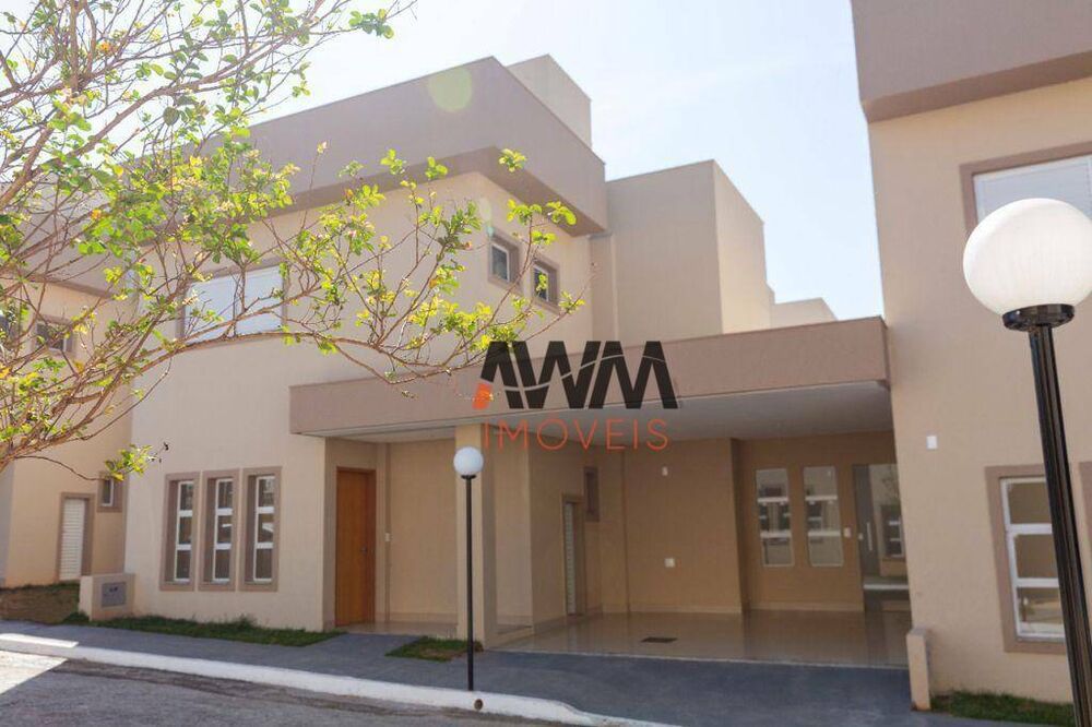 Sobrado à venda com 3 quartos, 100m² - Foto 1
