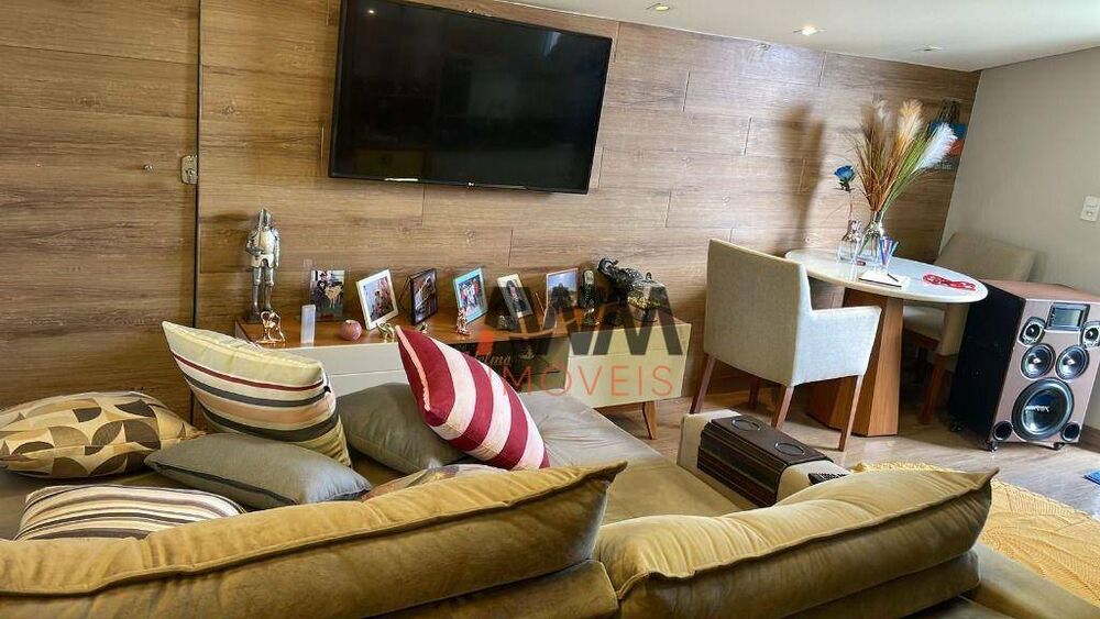 Sobrado à venda com 3 quartos, 250m² - Foto 1