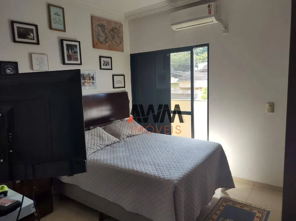 Sobrado, 4 quartos, 309 m² - Foto 10