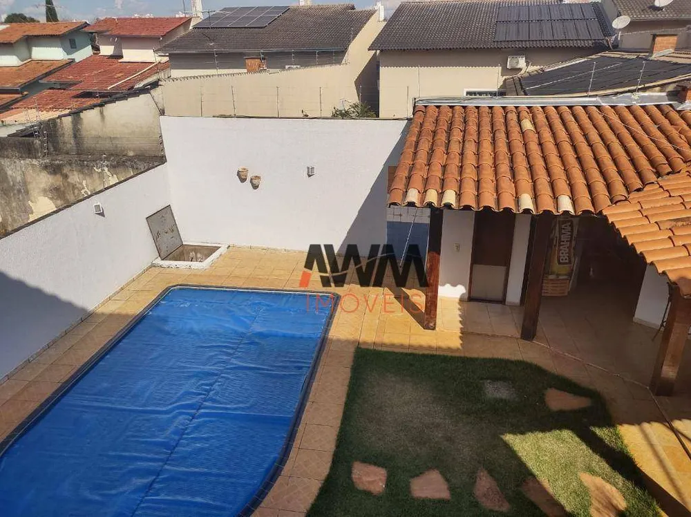 Sobrado, 4 quartos, 309 m² - Foto 2