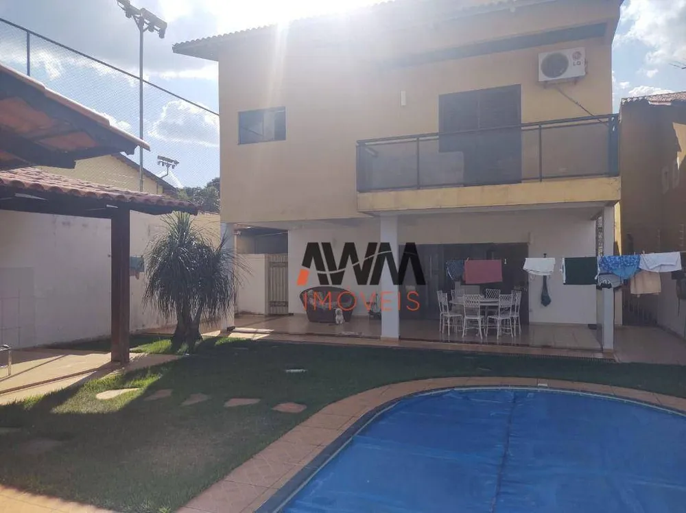 Sobrado, 4 quartos, 309 m² - Foto 1