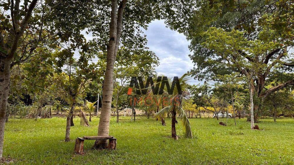 Chácara à venda com 2 quartos, 150m² - Foto 2