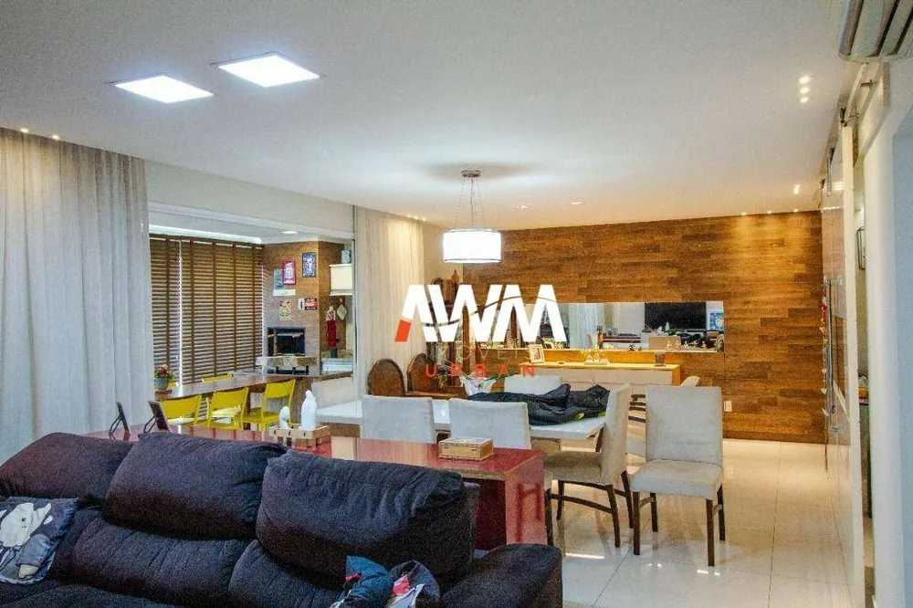 Apartamento, 3 quartos, 150 m² - Foto 1
