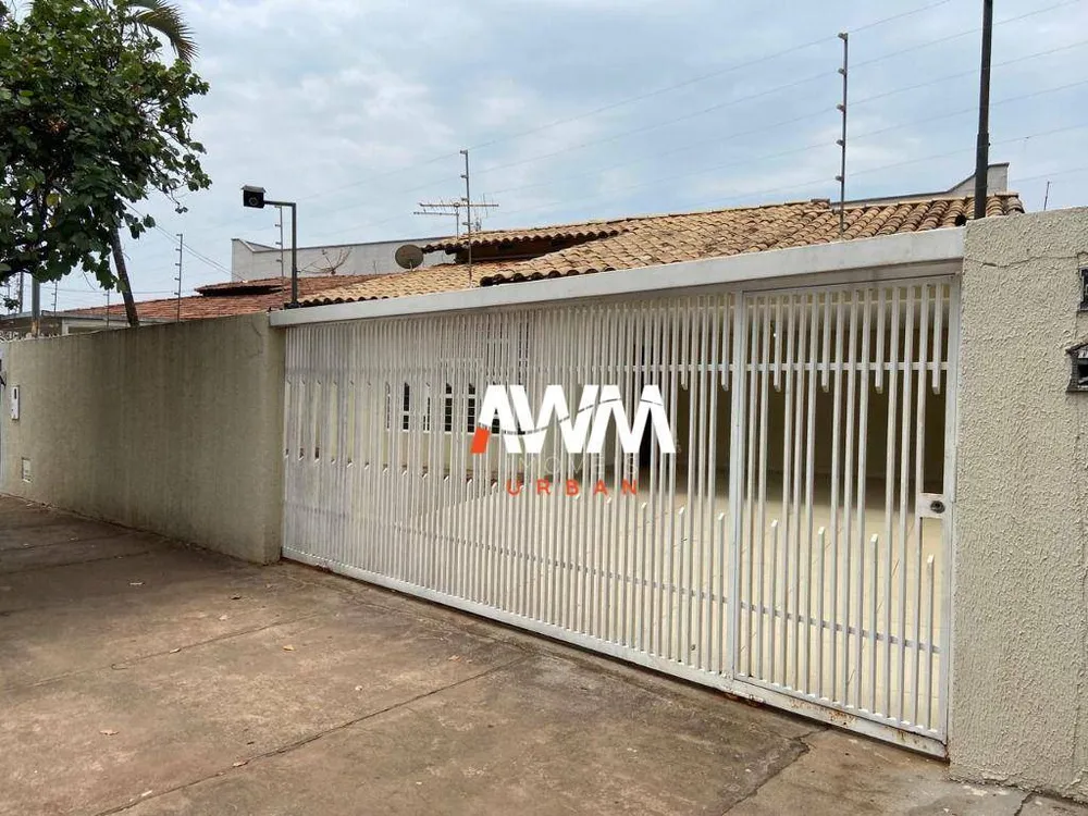 Casa, 3 quartos, 132 m² - Foto 1