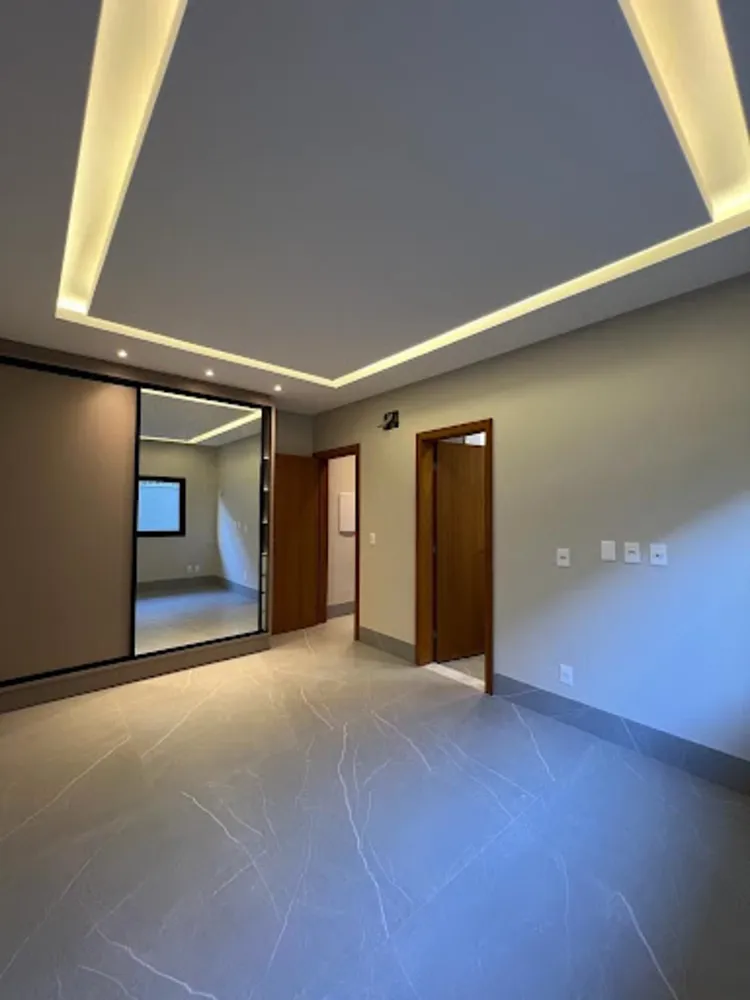 Sobrado, 4 quartos, 322 m² - Foto 15