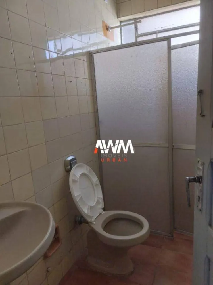 Casa, 5 quartos, 210 m² - Foto 2