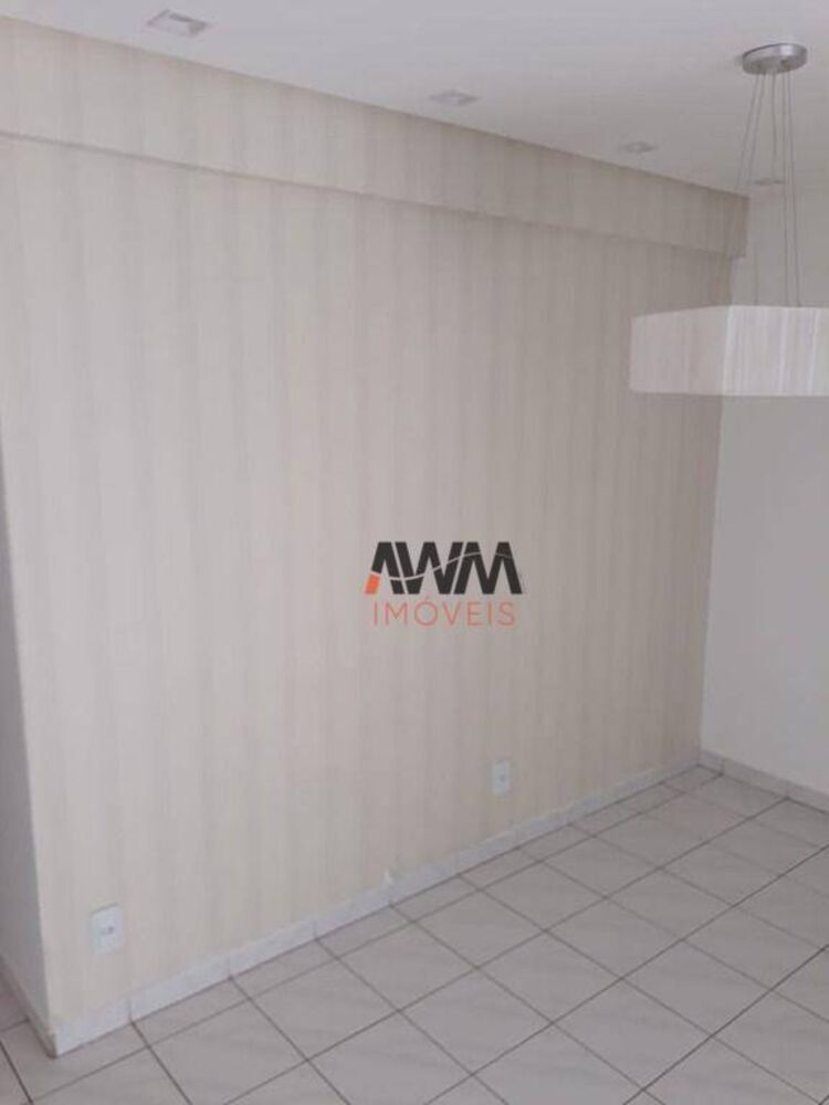 Apartamento à venda com 2 quartos, 65m² - Foto 4