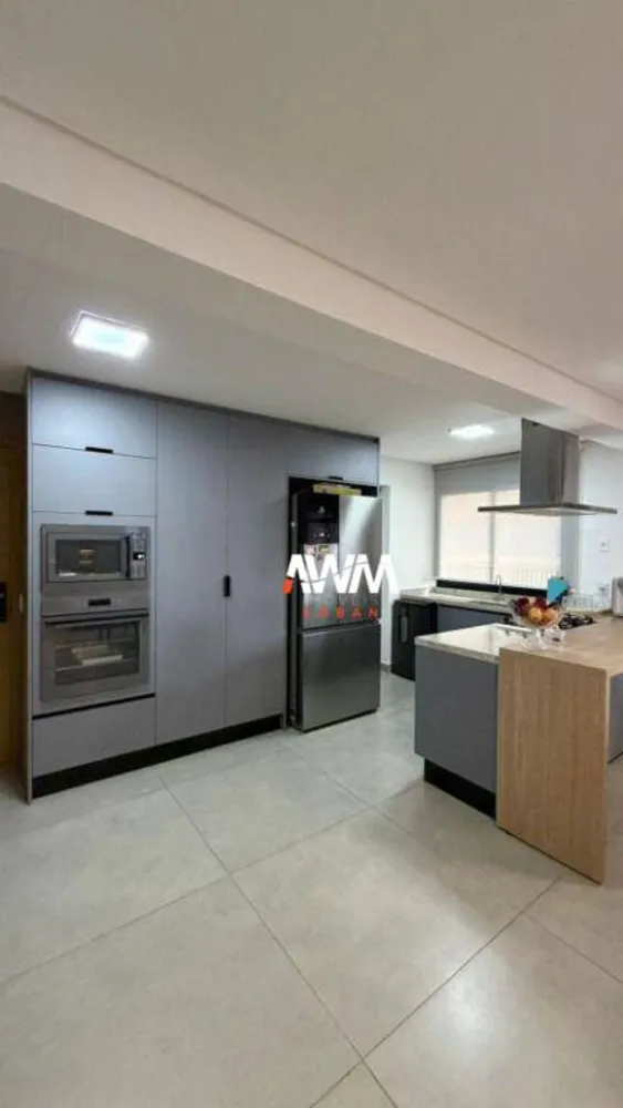 Apartamento, 3 quartos, 140 m² - Foto 3
