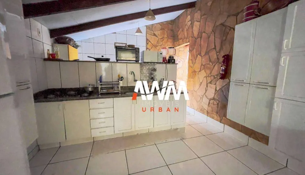 Casa, 3 quartos, 225 m² - Foto 8