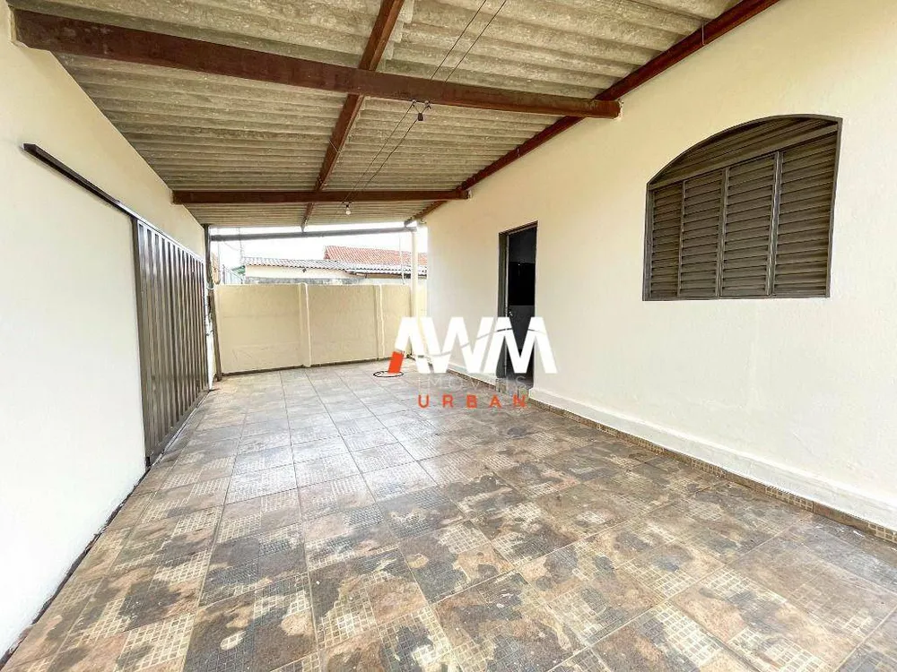 Casa, 4 quartos, 143 m² - Foto 2