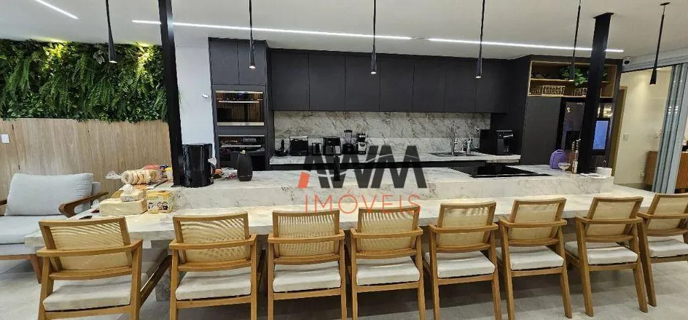 Apartamento, 4 quartos, 256 m² - Foto 2